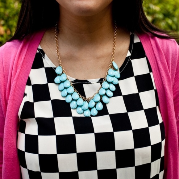 Jewelry - Teal blue Teardrop Necklace